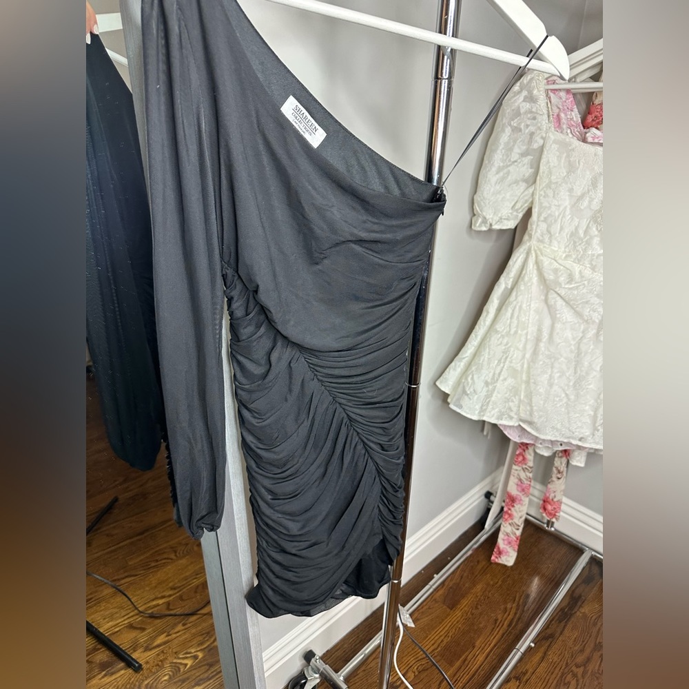 black one shoulder bodycon dress tight